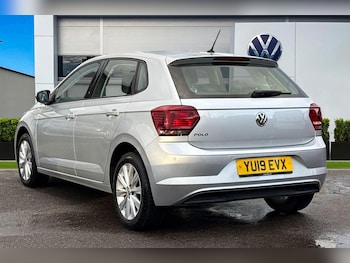Used Volkswagen Polo 2019 for sale - 76692281: Photo