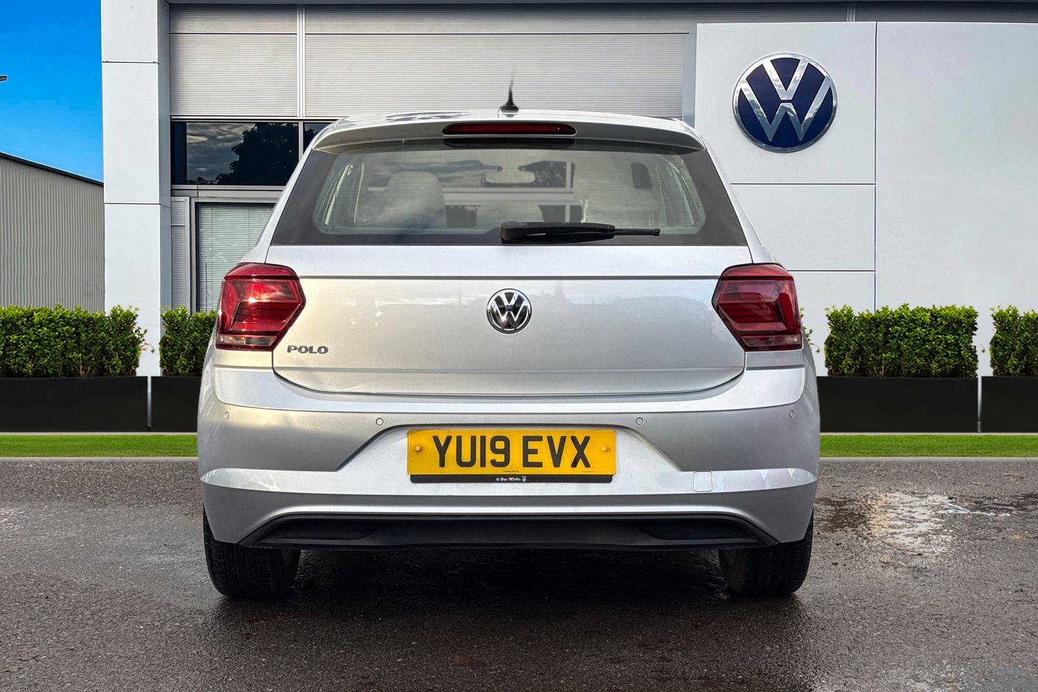Used Volkswagen Polo 2019 for sale - 76692281: Photo 4