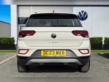 Used Volkswagen T-Roc 2023 for sale - 79854423: Photo