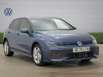 Used Volkswagen Golf 2026 for sale - 79241779: Photo