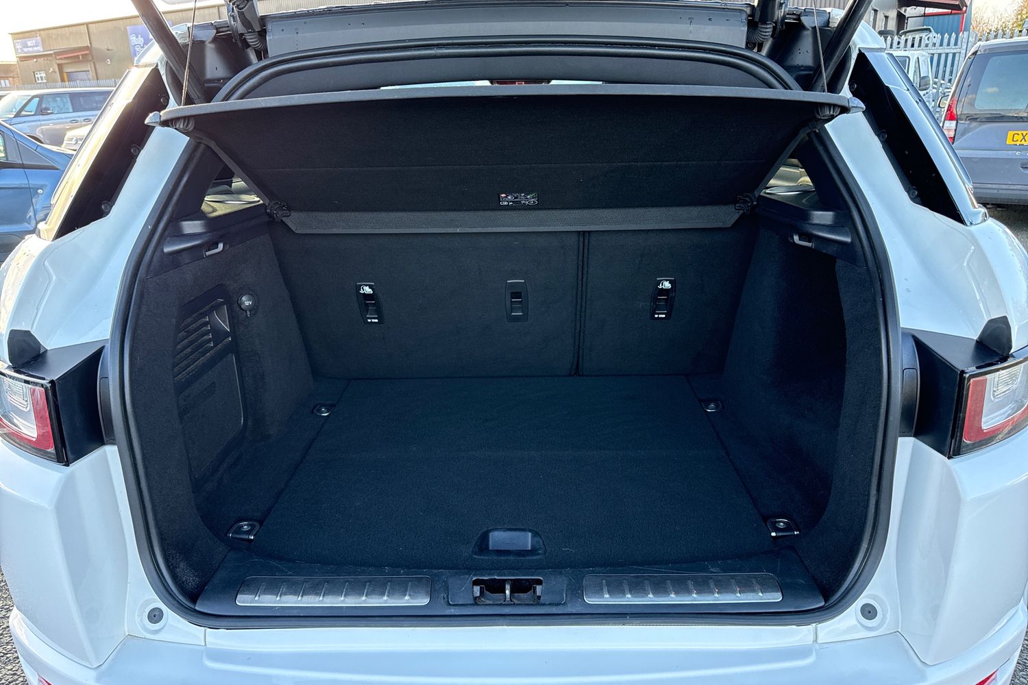 Used Land Rover Range Rover Evoque 2018 for sale - 76902572: Photo 10