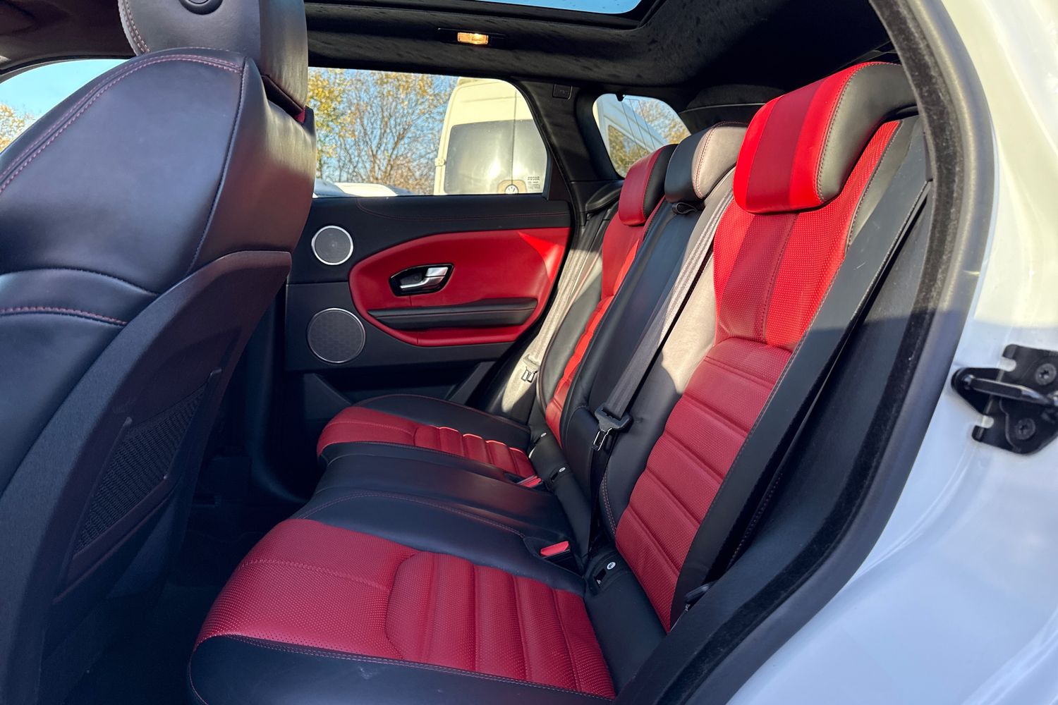 Used Land Rover Range Rover Evoque 2018 for sale - 76902572: Photo 34