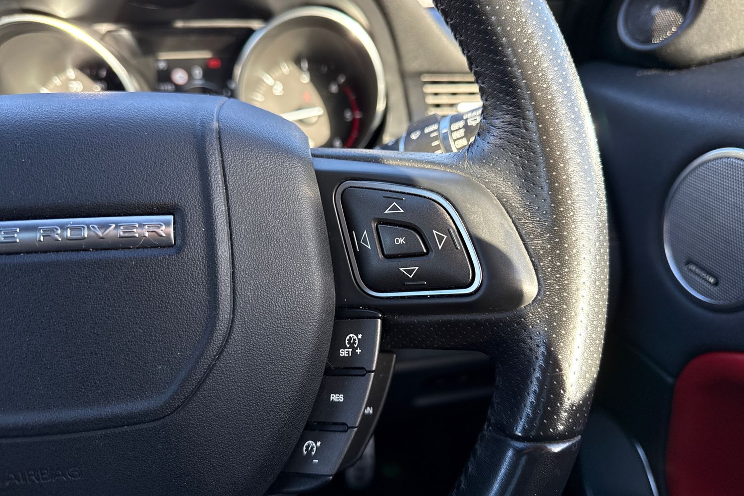 Used Land Rover Range Rover Evoque 2018 for sale - 76902572: Photo 45