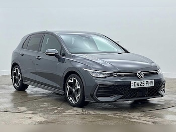 Used Volkswagen Golf 2025 for sale - 77593604: Photo