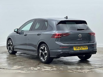 Used Volkswagen Golf 2025 for sale - 77593604: Photo