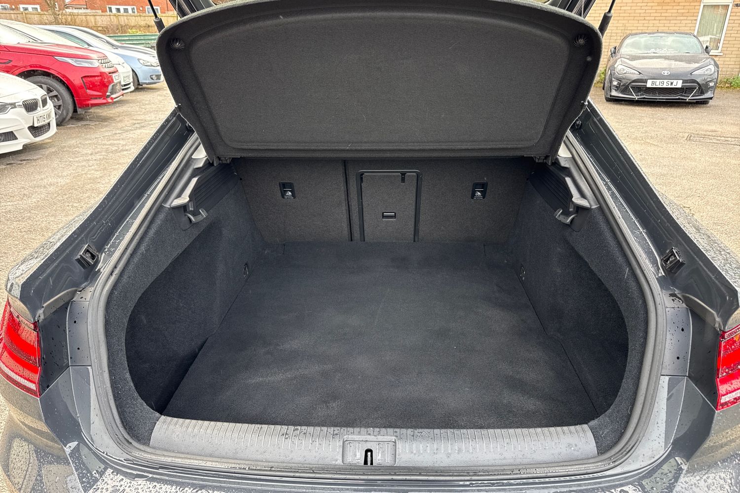 Used Volkswagen Arteon 2019 for sale - 77879139: Photo 7