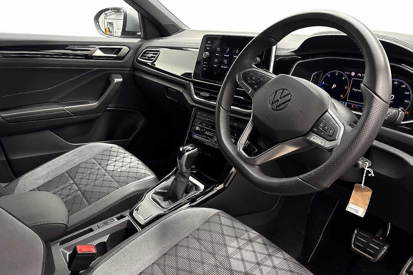 Used Volkswagen T-Roc 2025 for sale - 76379895: Photo 6