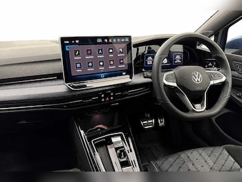 Used Volkswagen Golf 2025 for sale - 77791762: Photo