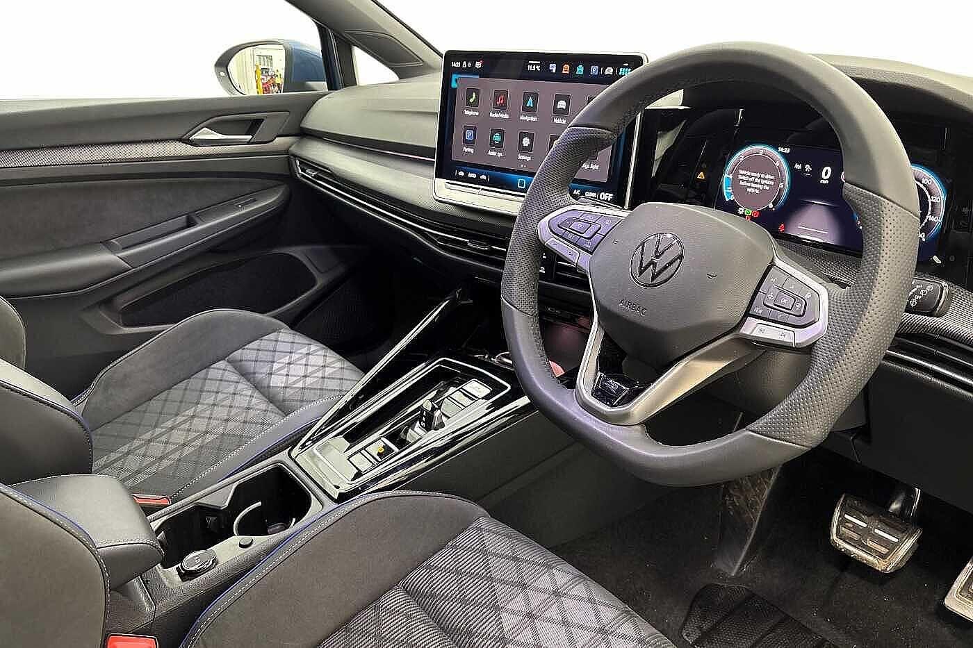 Used Volkswagen Golf 2025 for sale - 77791762: Photo 6