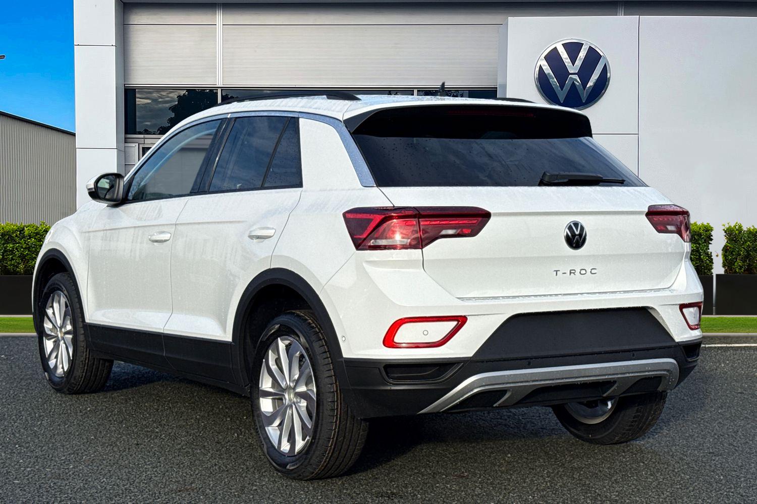 Used Volkswagen T-Roc 2026 for sale - 77128933: Photo 2