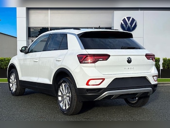Used Volkswagen T-Roc 2026 for sale - 77128933: Photo