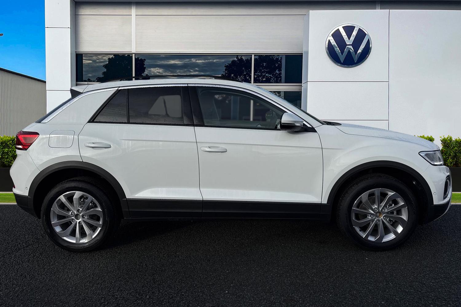 Used Volkswagen T-Roc 2026 for sale - 77128933: Photo 3