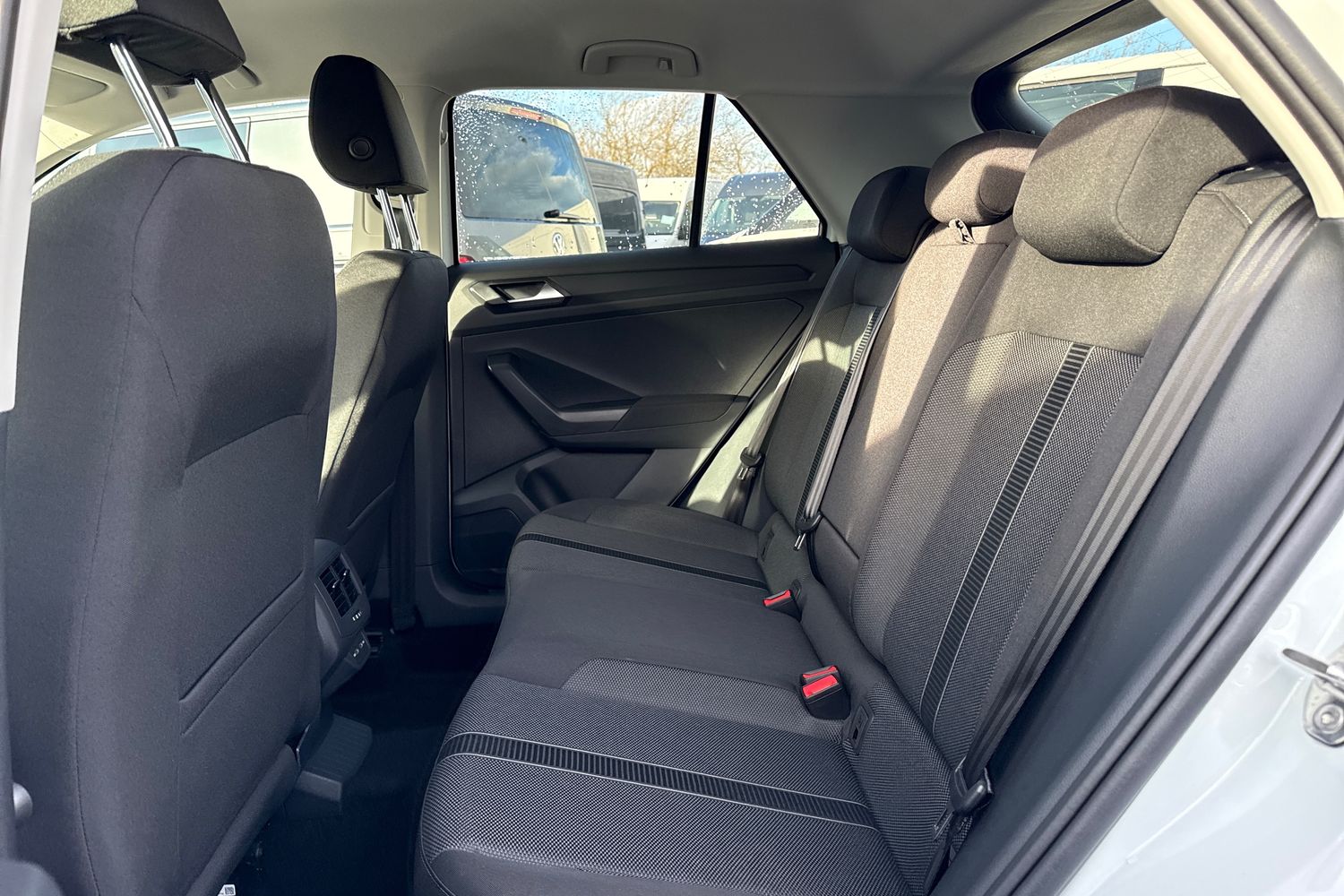 Used Volkswagen T-Roc 2026 for sale - 77128933: Photo 32