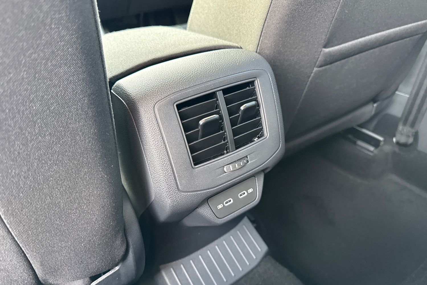 Used Volkswagen T-Roc 2026 for sale - 77128933: Photo 34