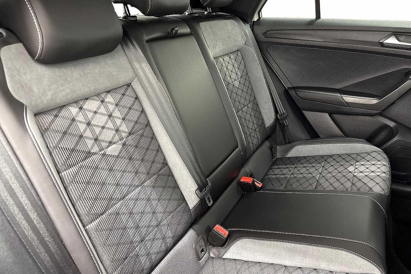 Used Volkswagen T-Roc 2025 for sale - 78029296: Photo 9