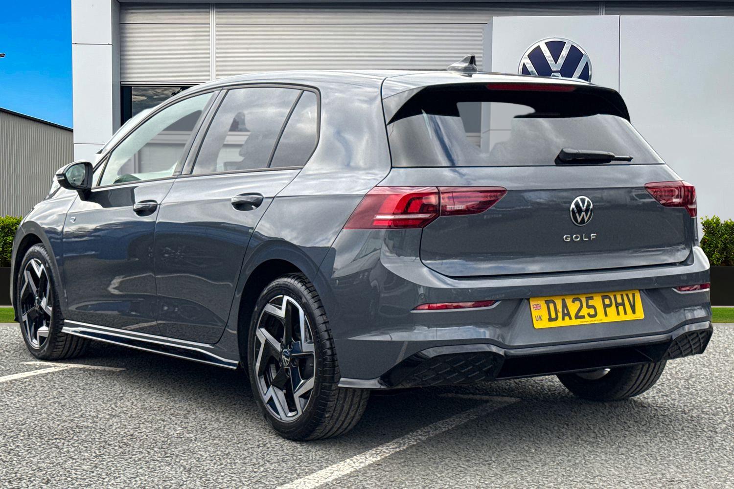 Used Volkswagen Golf 2025 for sale - 78197685: Photo 2