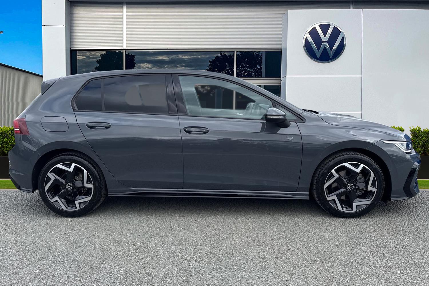 Used Volkswagen Golf 2025 for sale - 78197685: Photo 3