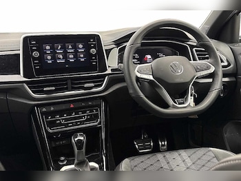 Used Volkswagen T-Roc 2025 for sale - 78305223: Photo