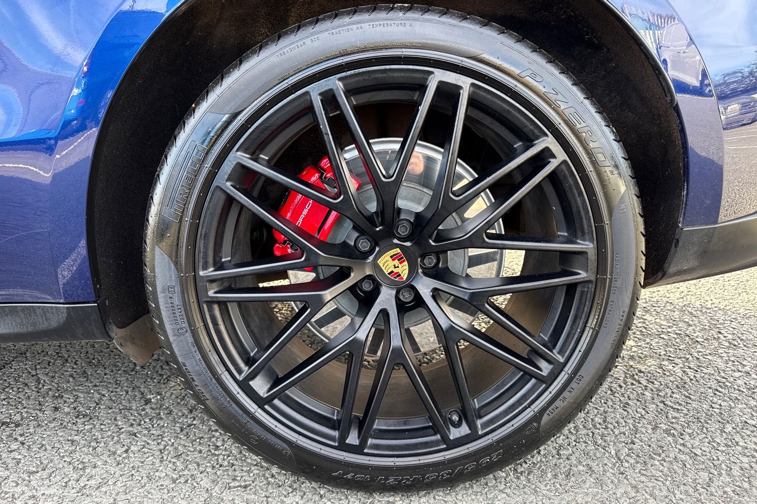 Used Porsche Macan 2023 for sale - 76236686: Photo 11