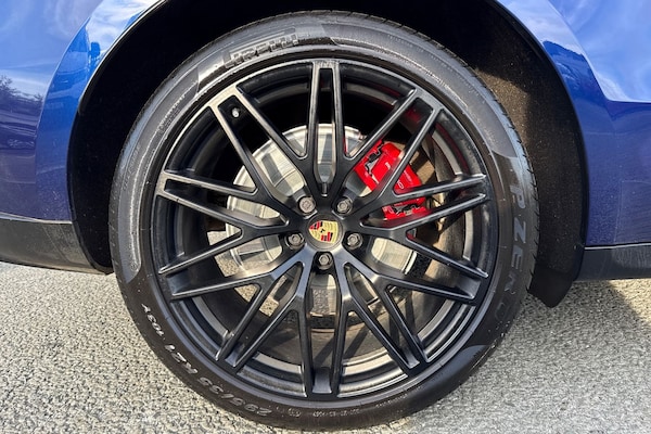 Used Porsche Macan 2023 for sale - 76236686: Photo 11