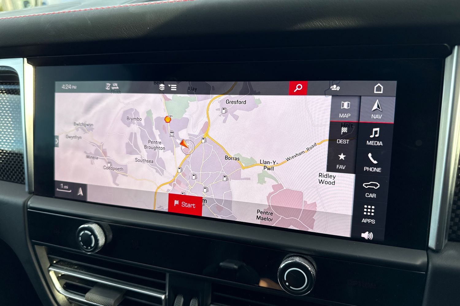 Used Porsche Macan 2023 for sale - 76236686: Photo 17