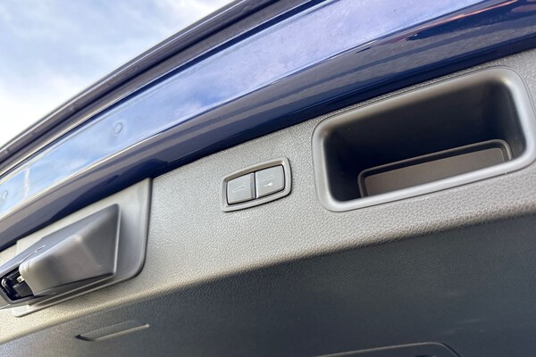 Used Porsche Macan 2023 for sale - 76236686: Photo 27