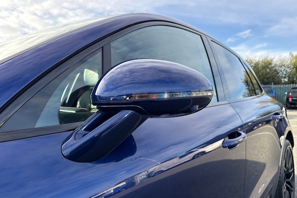 Used Porsche Macan 2023 for sale - 76236686: Photo 31