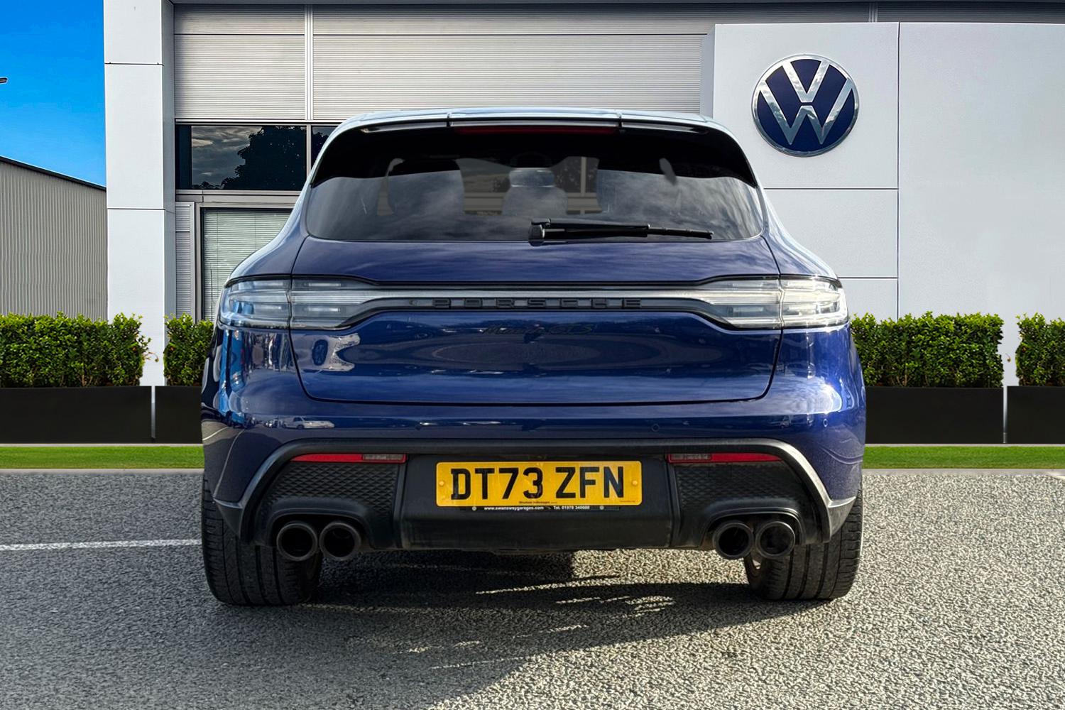 Used Porsche Macan 2023 for sale - 76236686: Photo 4
