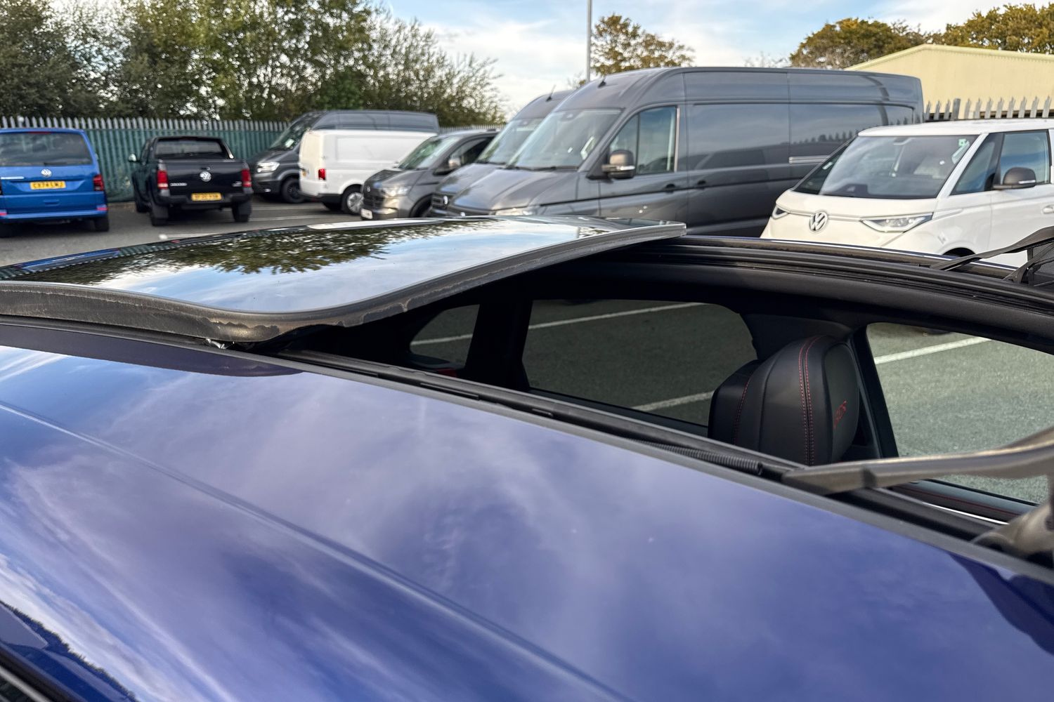 Used Porsche Macan 2023 for sale - 76236686: Photo 51