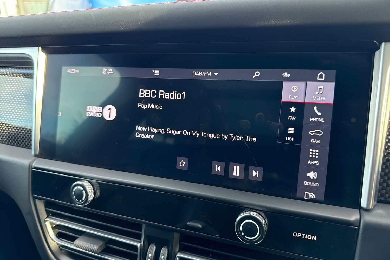 Used Porsche Macan 2023 for sale - 76236686: Photo 54