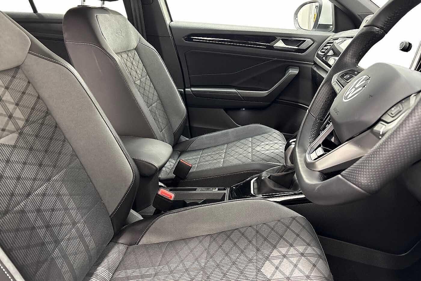 Used Volkswagen T-Roc 2025 for sale - 76718467: Photo 10