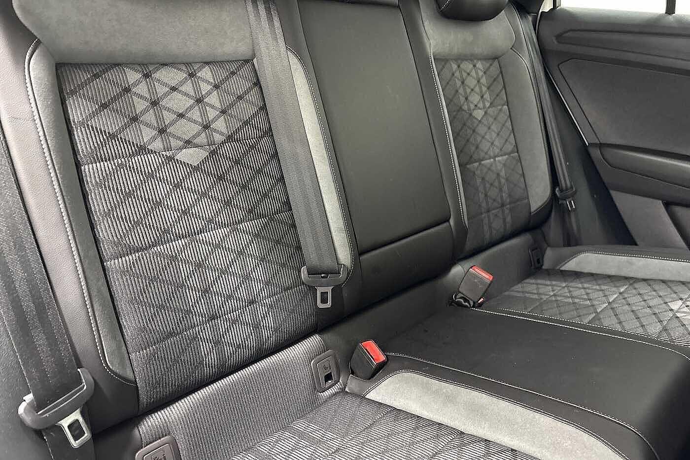 Used Volkswagen T-Roc 2025 for sale - 76718467: Photo 9