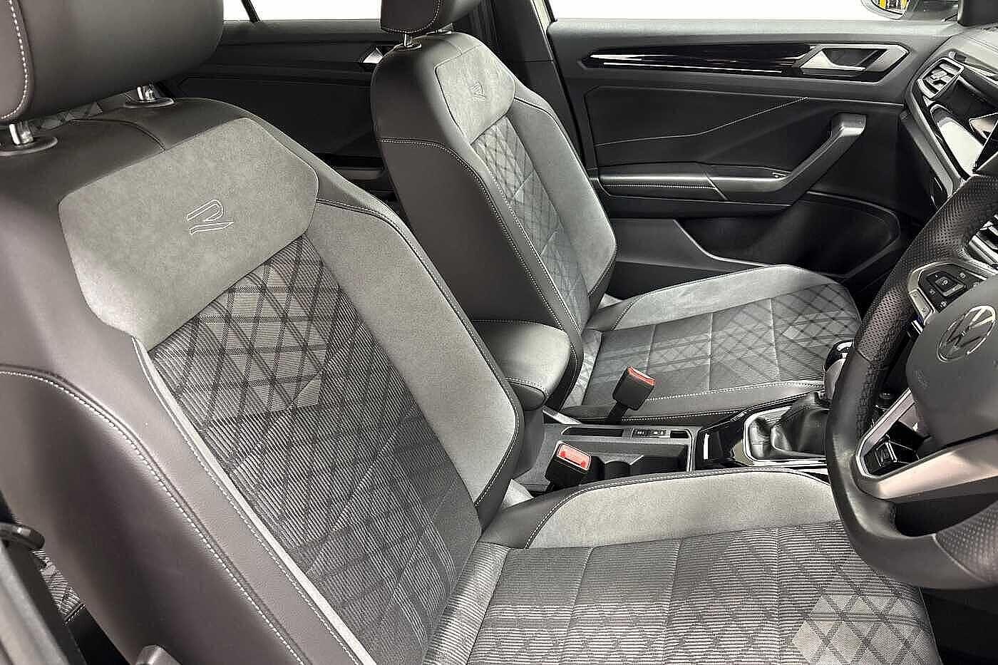 Used Volkswagen T-Roc 2025 for sale - 77631447: Photo 10