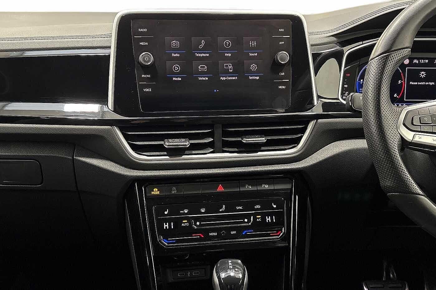 Used Volkswagen T-Roc 2025 for sale - 77631447: Photo 12