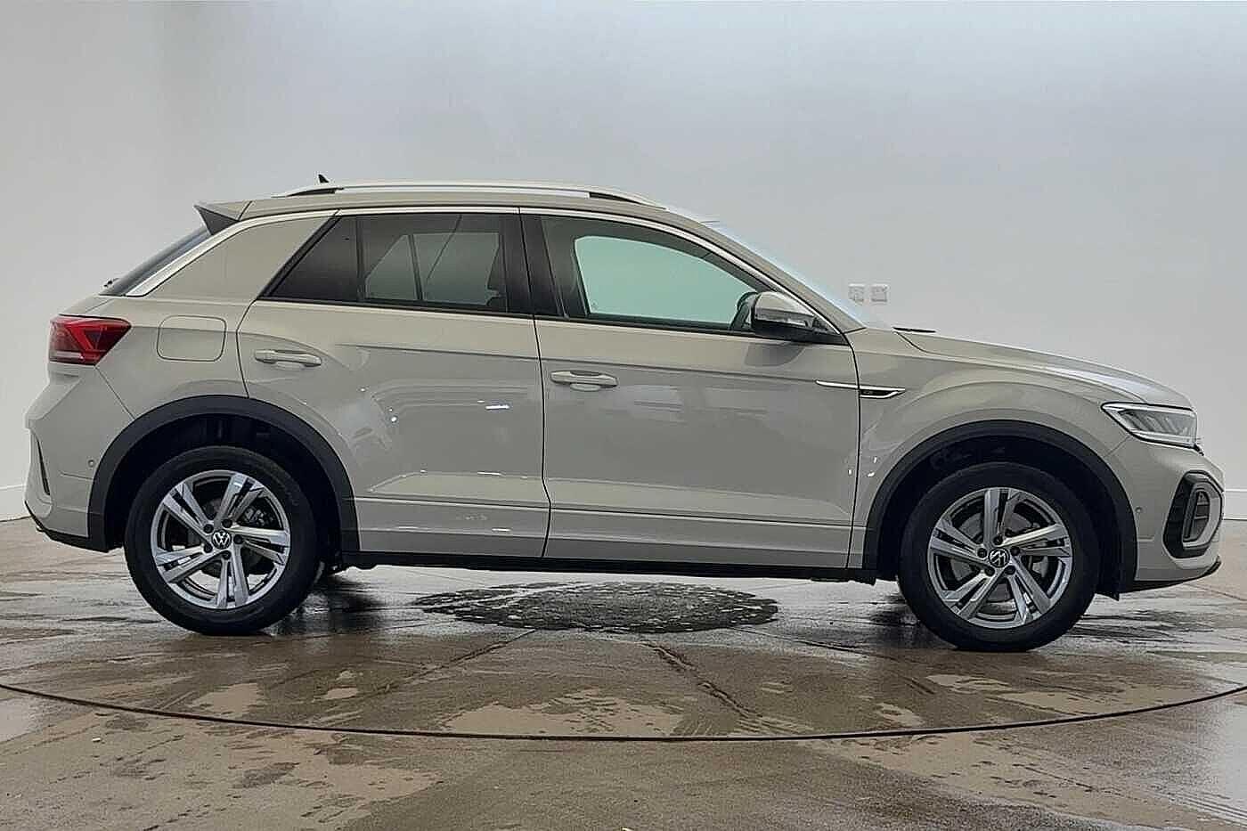 Used Volkswagen T-Roc 2025 for sale - 77631447: Photo 4