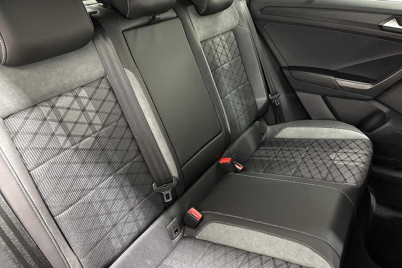 Used Volkswagen T-Roc 2025 for sale - 77631447: Photo 9