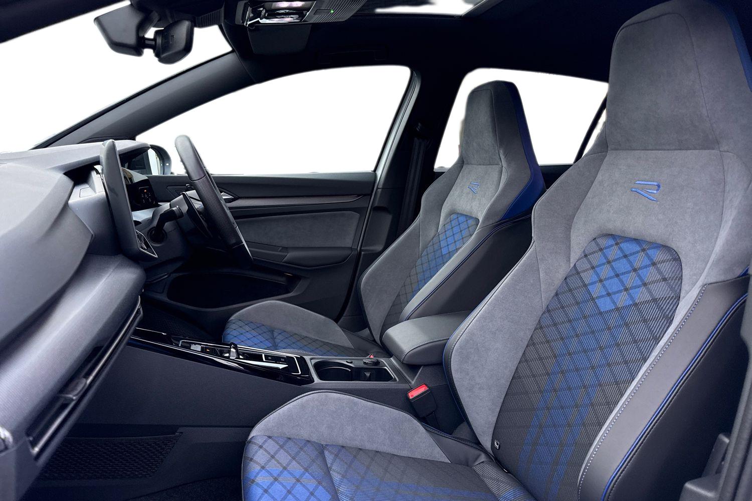 Used Volkswagen Golf 2025 for sale - 77390110: Photo 16