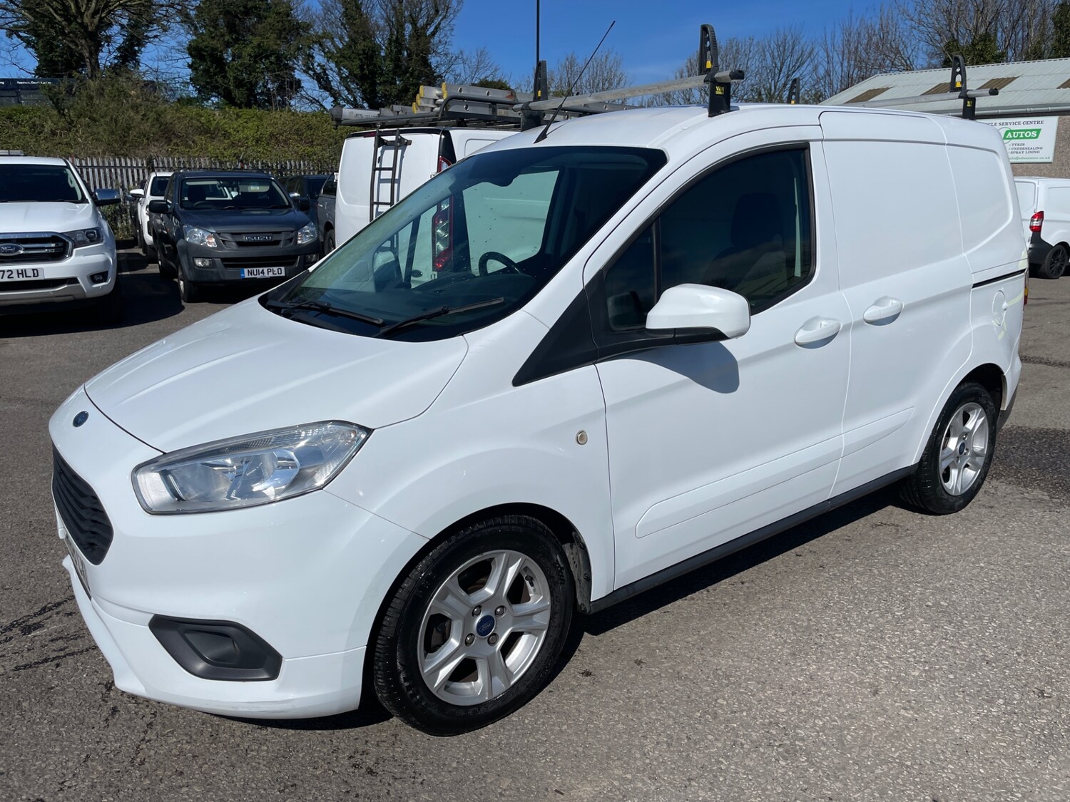 Used Ford Transit Courier 2018 for sale - 78108117: Photo 4