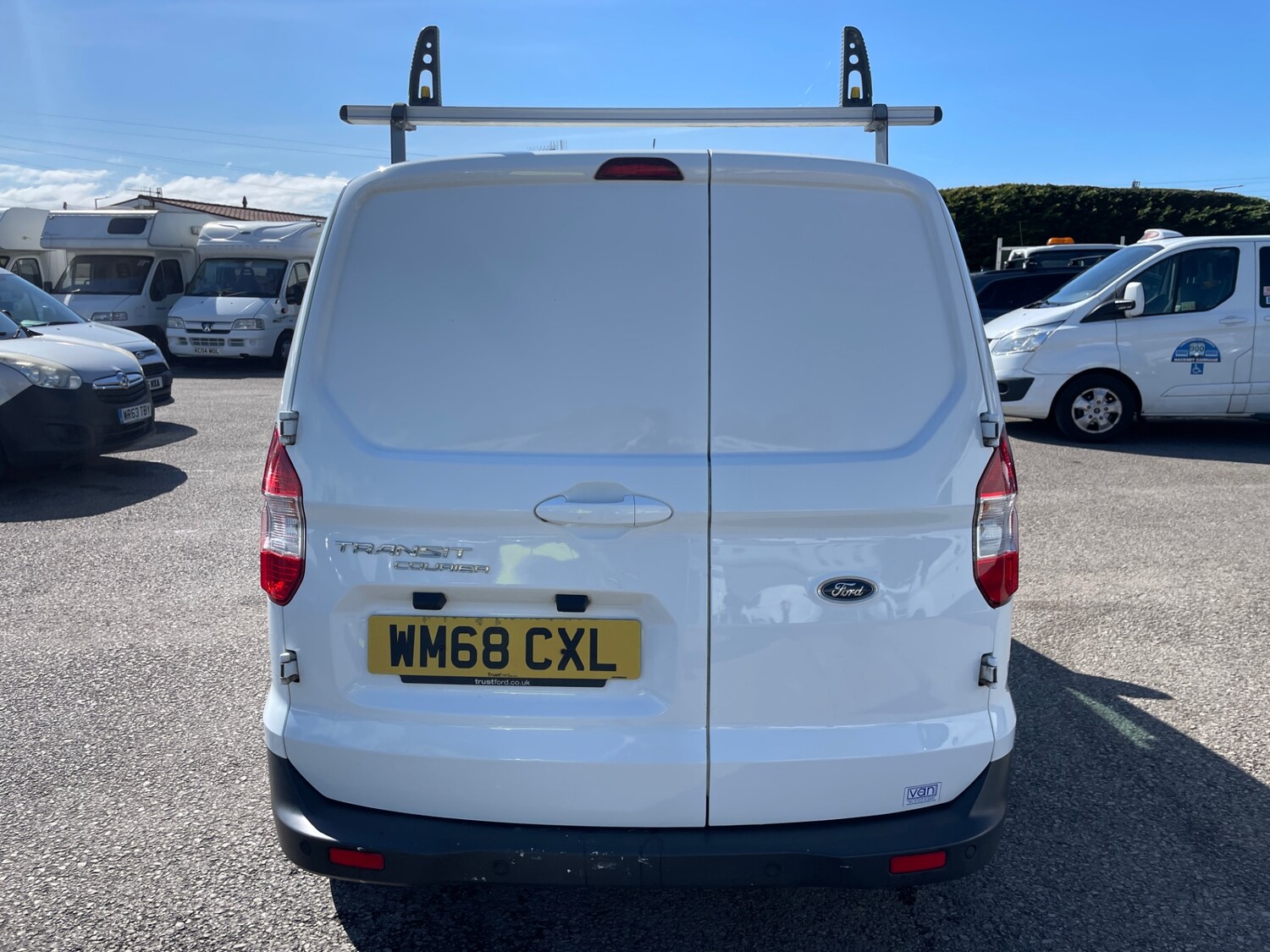 Used Ford Transit Courier 2018 for sale - 78108117: Photo 6