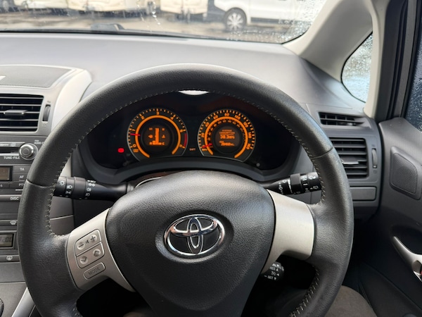 Used Toyota Auris 2009 for sale - 74881806: Photo 11