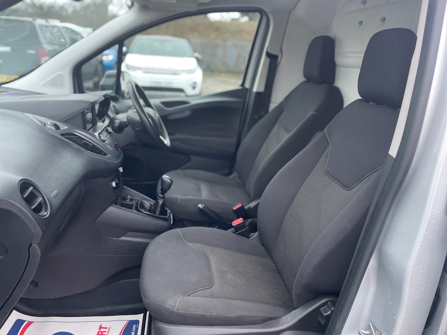 Used Ford Transit Courier 2019 for sale - 77137914: Photo 10