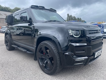 Used Land Rover Defender 2025 for sale - 79432240: Photo