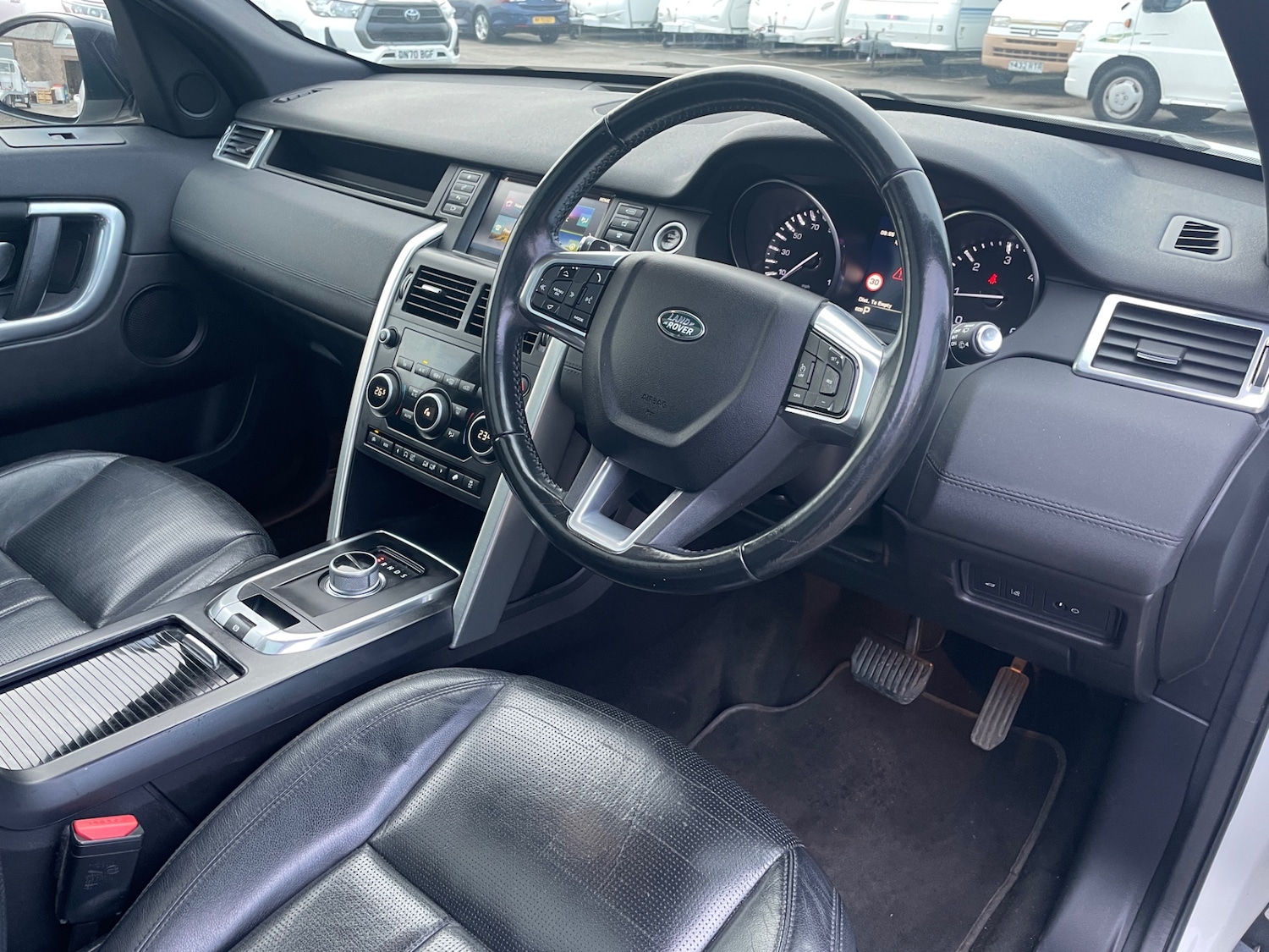 Used Land Rover Discovery Sport 2016 for sale - 76736778: Photo 11