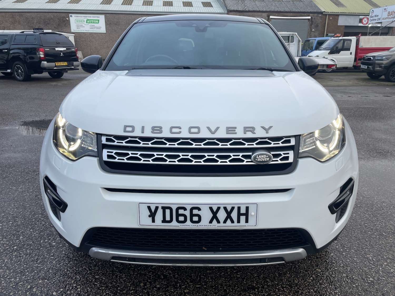 Used Land Rover Discovery Sport 2016 for sale - 76736778: Photo 3