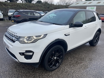 Used Land Rover Discovery Sport 2016 for sale - 76736778: Photo