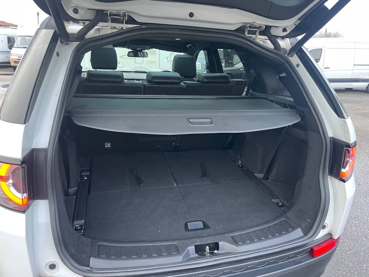 Used Land Rover Discovery Sport 2016 for sale - 76736778: Photo 8