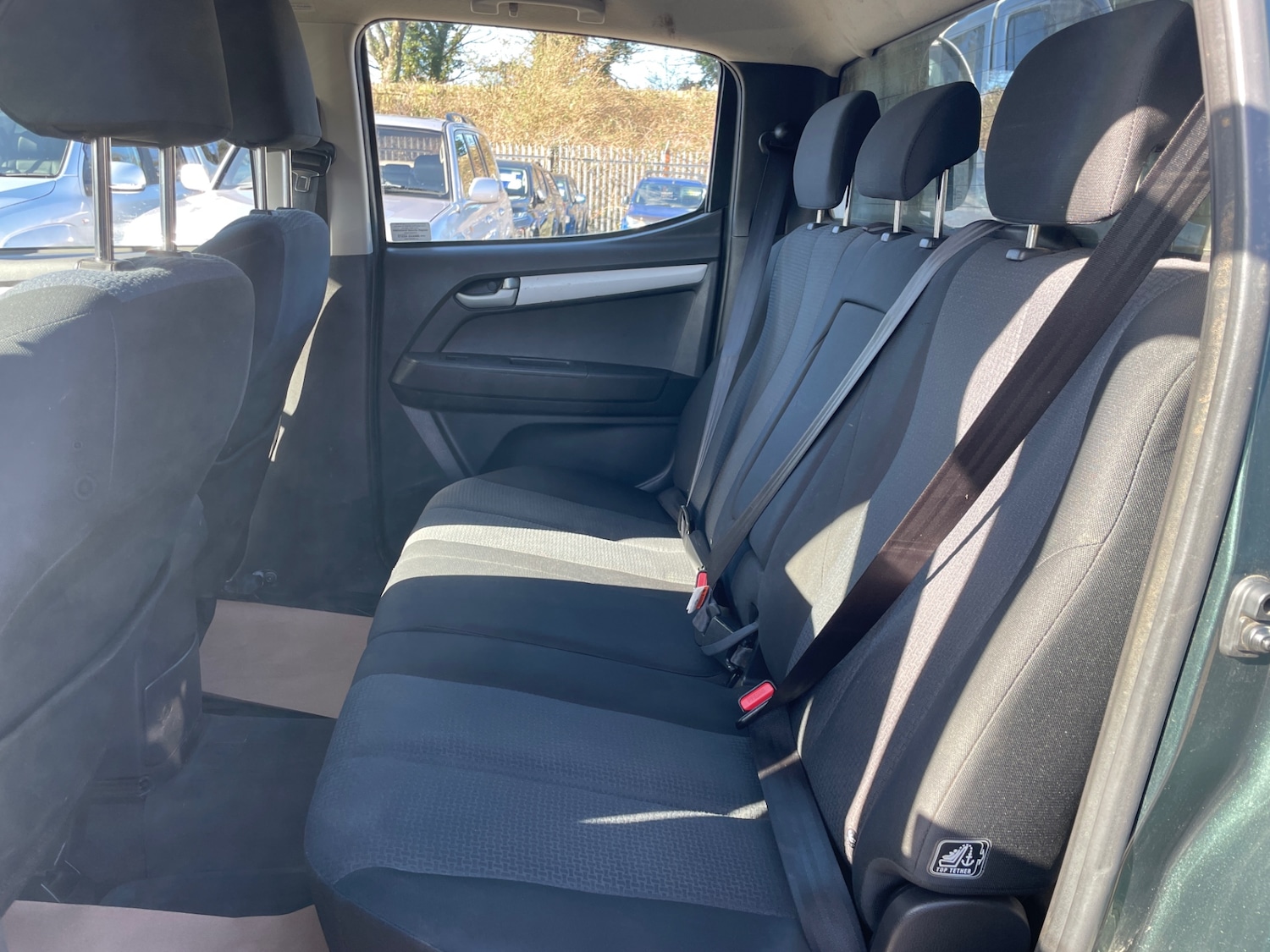 Used Isuzu D-Max 2015 for sale - 77760711: Photo 12