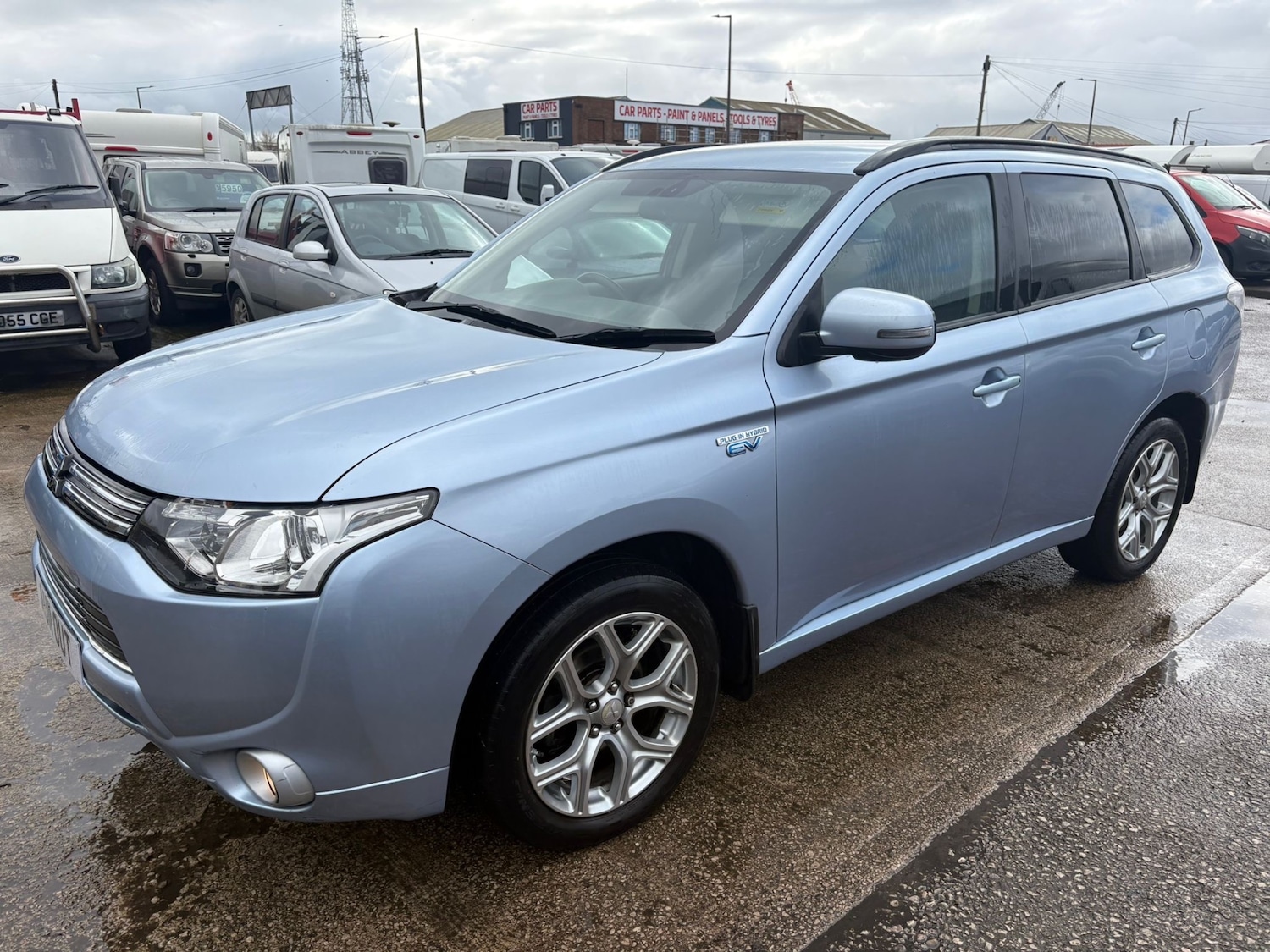 Used Mitsubishi Outlander 2015 for sale - 77962375: Photo 3