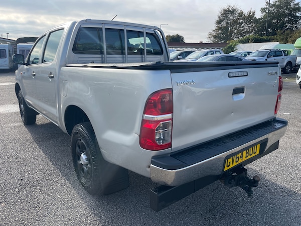 Used Toyota Hilux 2014 for sale - 76275070: Photo 5
