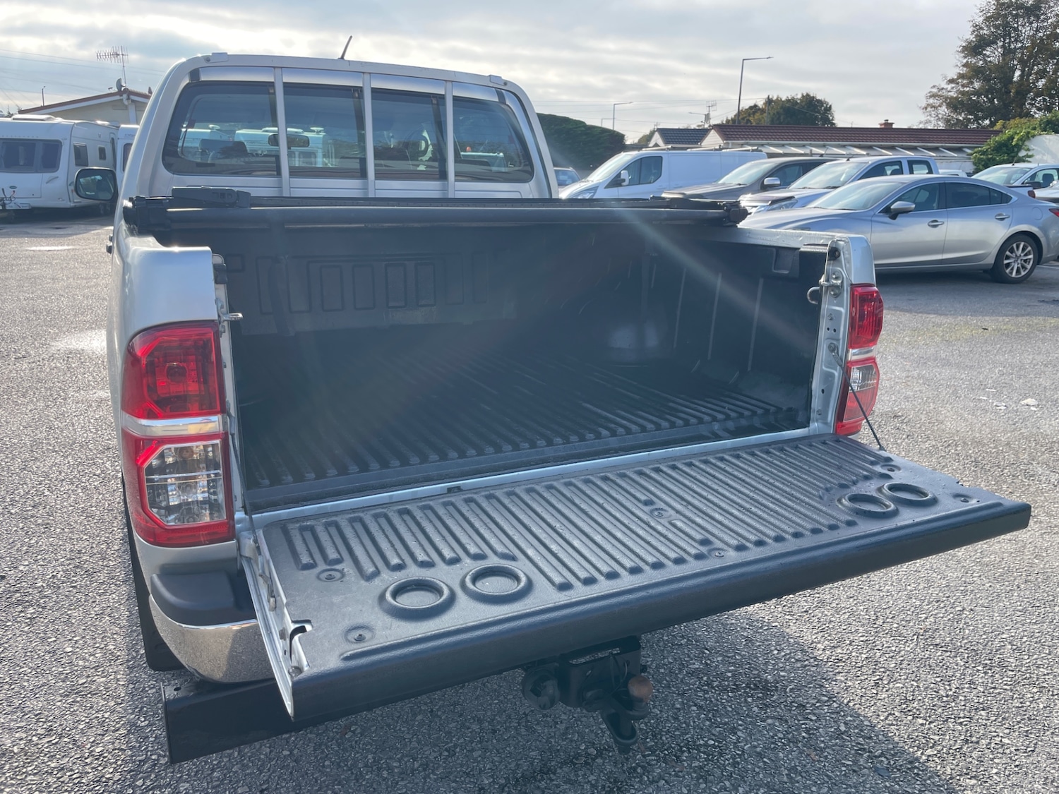 Used Toyota Hilux 2014 for sale - 76275070: Photo 8